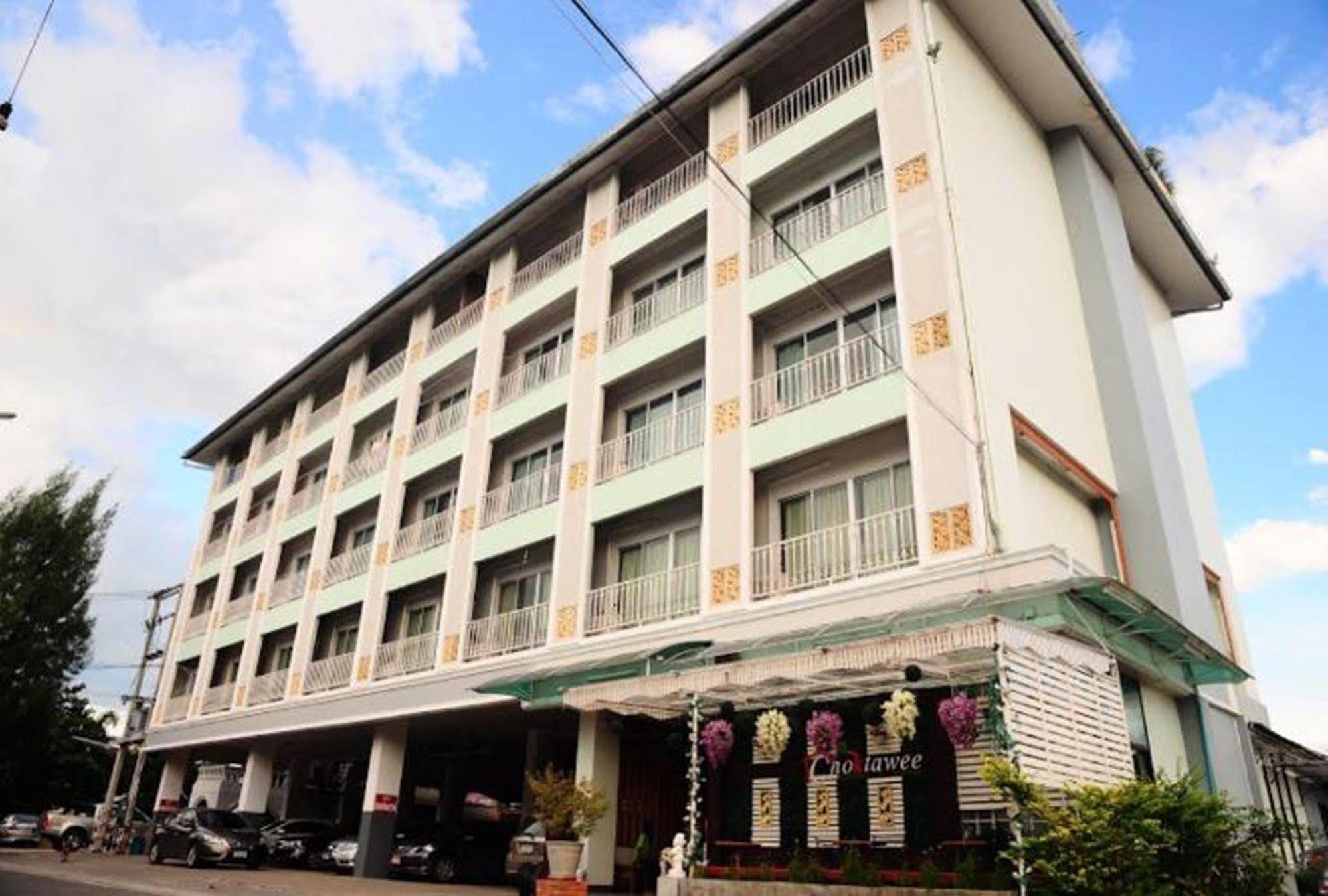 Choktawee Residence And Mansion Chiang Mai Eksteriør billede